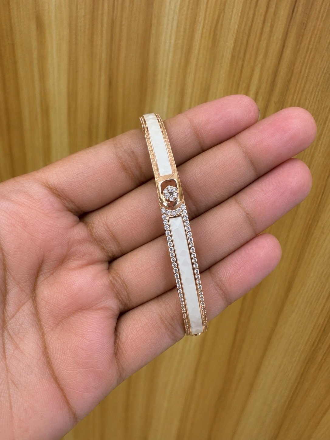 92.5 silver premium looking white enamel detailing flexible kada