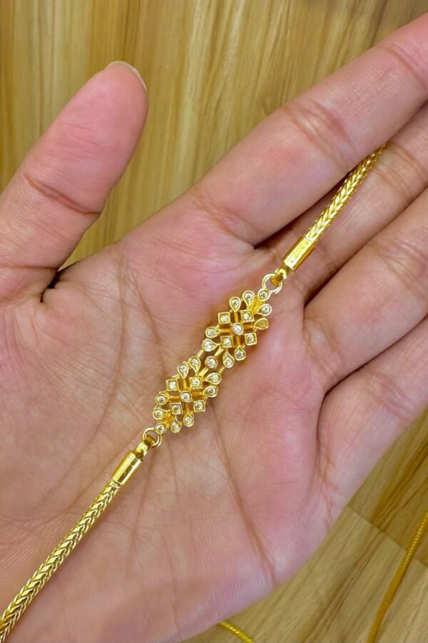 92.5 silver diamond finish gold plated mugappu chain