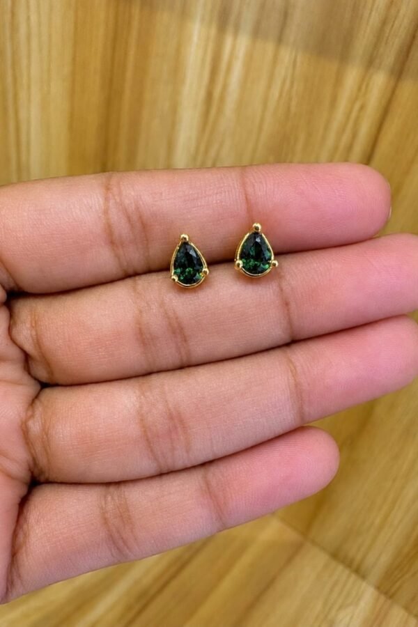 92.5 silver gold plated green teardrop stud earrings- South screw