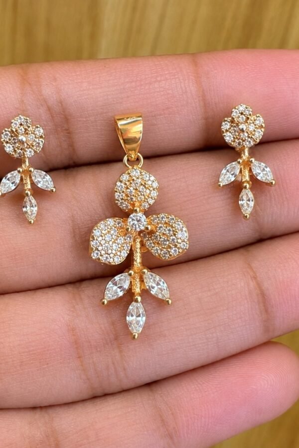 92.5 silver Rose gold plated Diamond lookalike pendant set