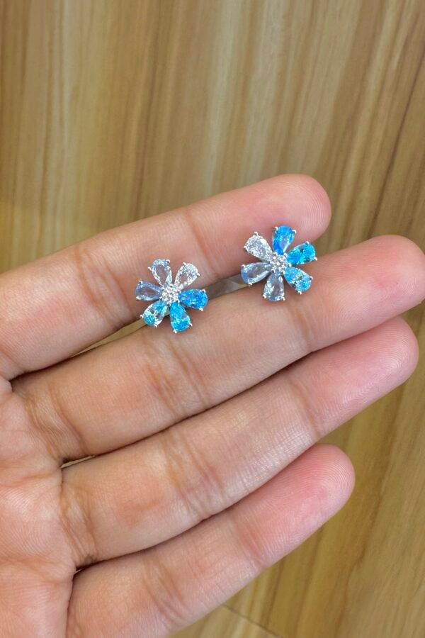 92.5 Silver Sky Blue Floral Stone Stud Earrings – South Screw