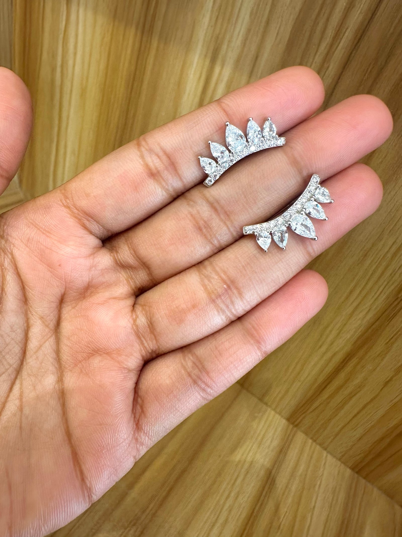 92.5 silver angel wings ear cuff