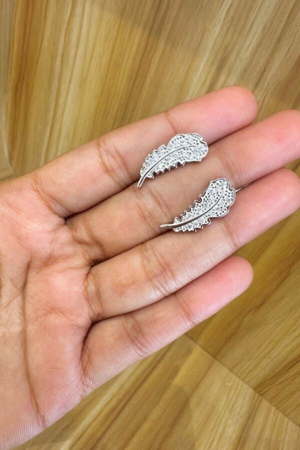 92.5 silver leaf ear cuff