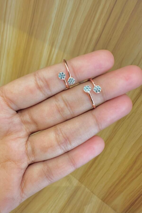 92.5 silver pastel green stoned rose gold adjustable toe rings