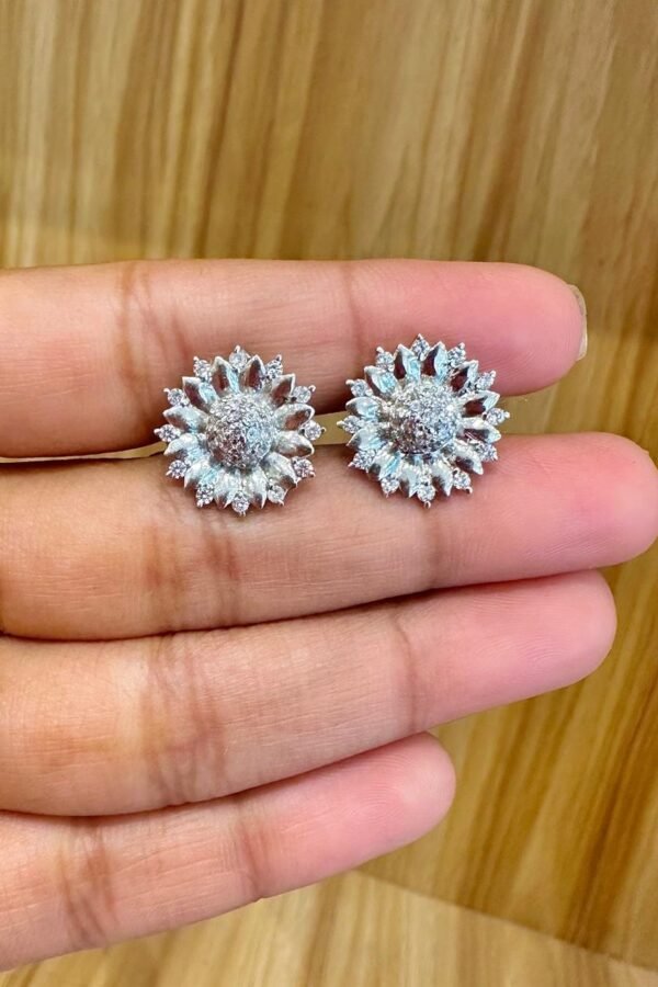 92.5 Silver Sunflower Sunburst style stud earring