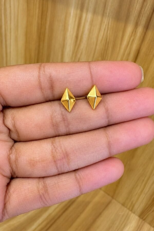 92.5 Silver Gold plated Kite cut stud - South screw